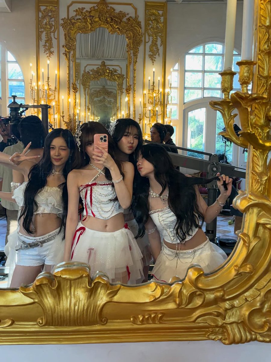 pancake_th's tweet image. [🥞 IG Post Update 09022026] (3)

W/
#HoopBNK48, #EarthBNK48, #MonetBNK48

📎 : instagram.com/p/DUiHKpxgc_o/

#PancakeBNK48
#BNK48_Celebration
#BNK48

📷 Follow Pancake 📷📷
hopp.bio/pancakethfc