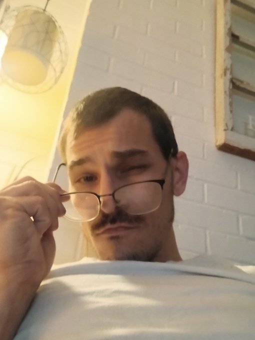 Jimbodini's Caramel Apple For Thought - Here's looking at you kid. https://t.co/h91N0Meyy8