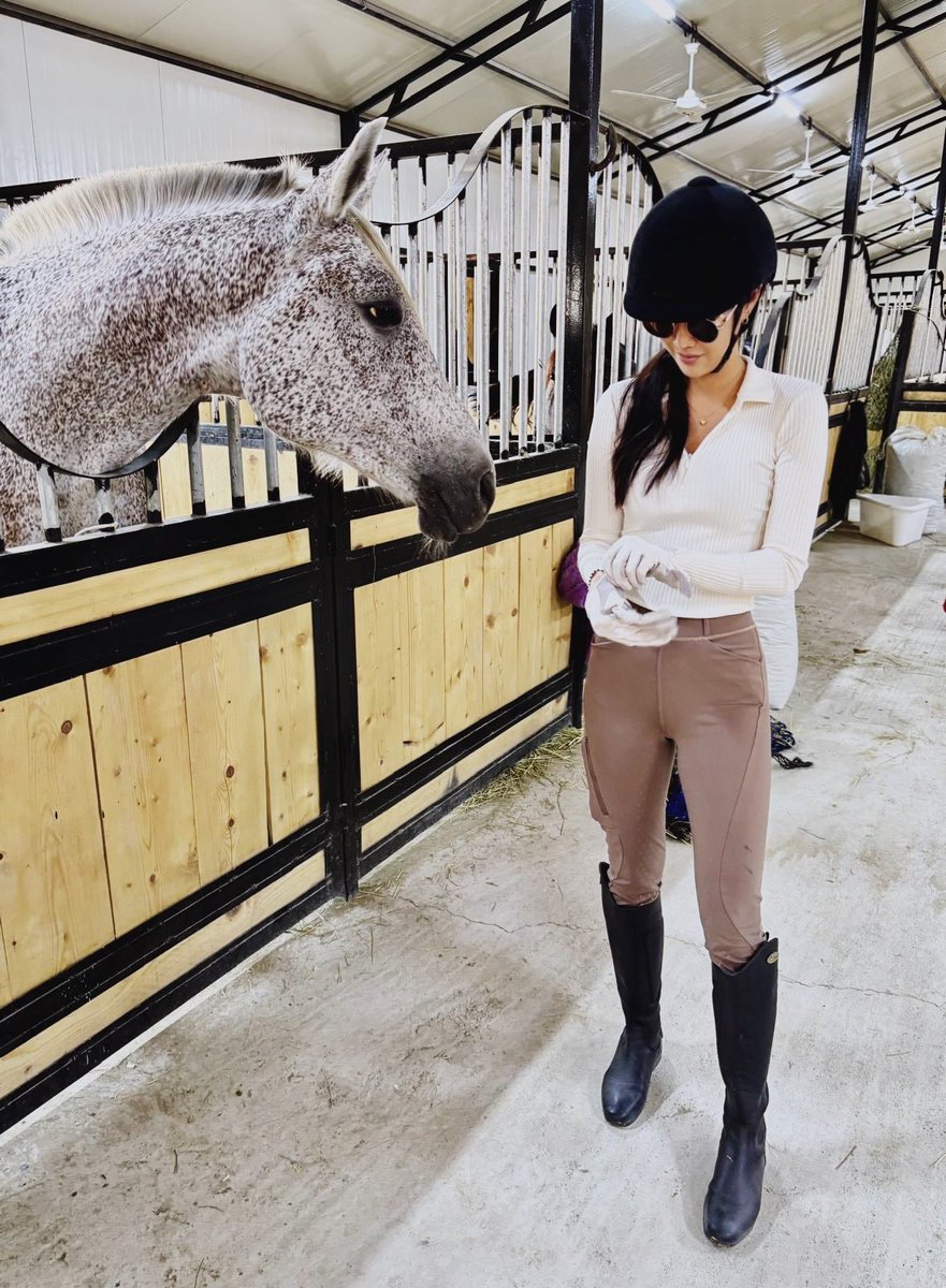 Kate 🌺 tweet media