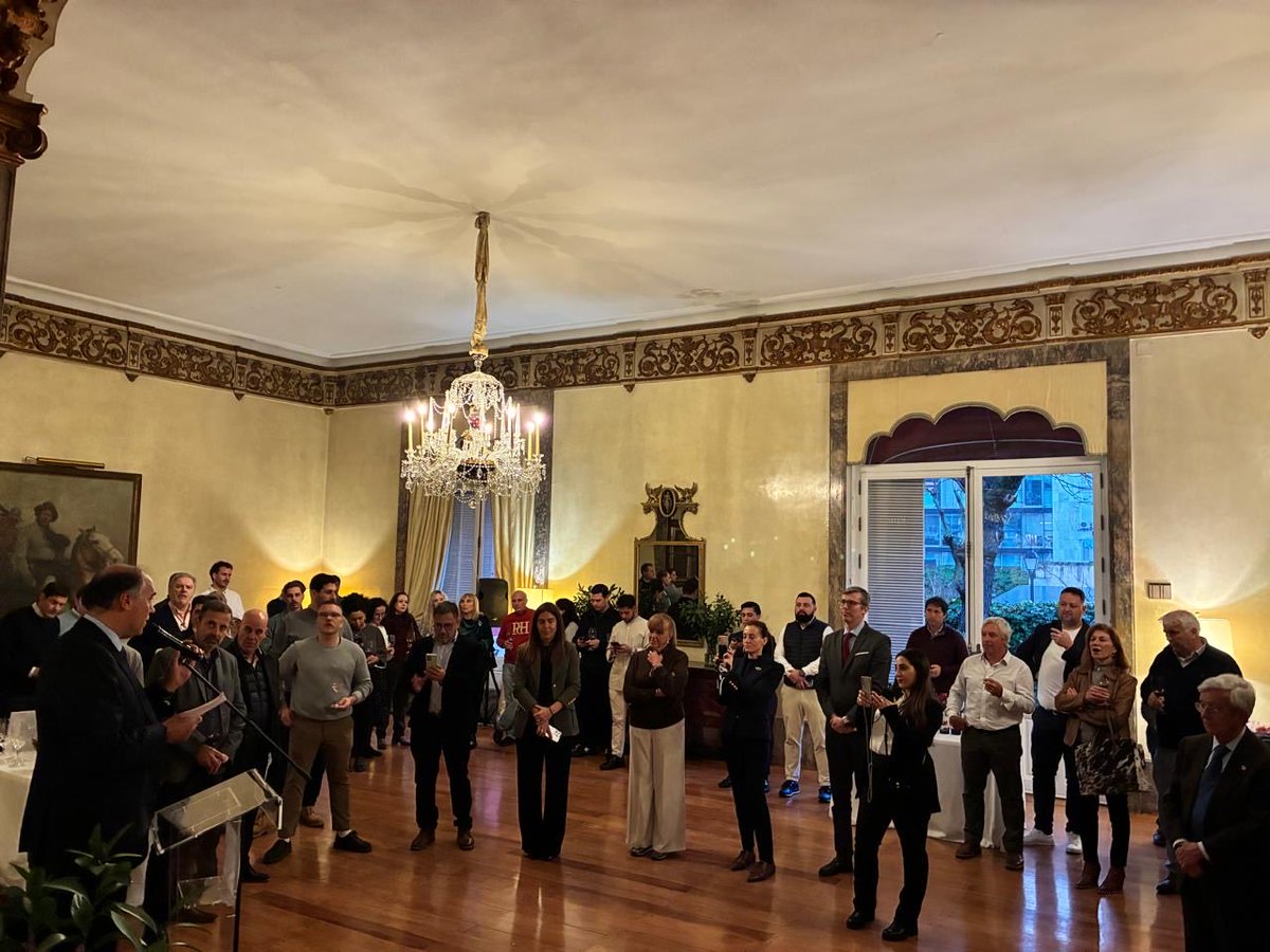 Argentina en España tweet media