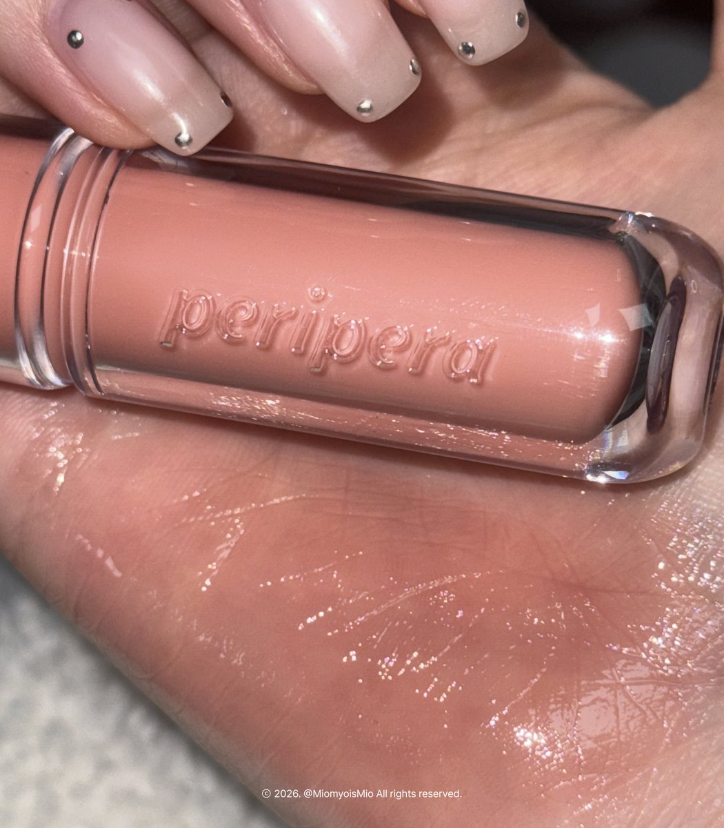 페리페라 대체 뭘 만드신 거에요,.//..,
너무 아름다워서 백만장 찍음,, 📸

🔗무드 글로이 틴트
12 개강 여신 &amp; 13 분위기 여신