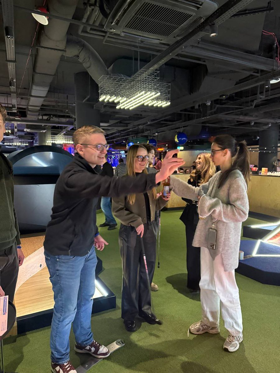 maya tweet media