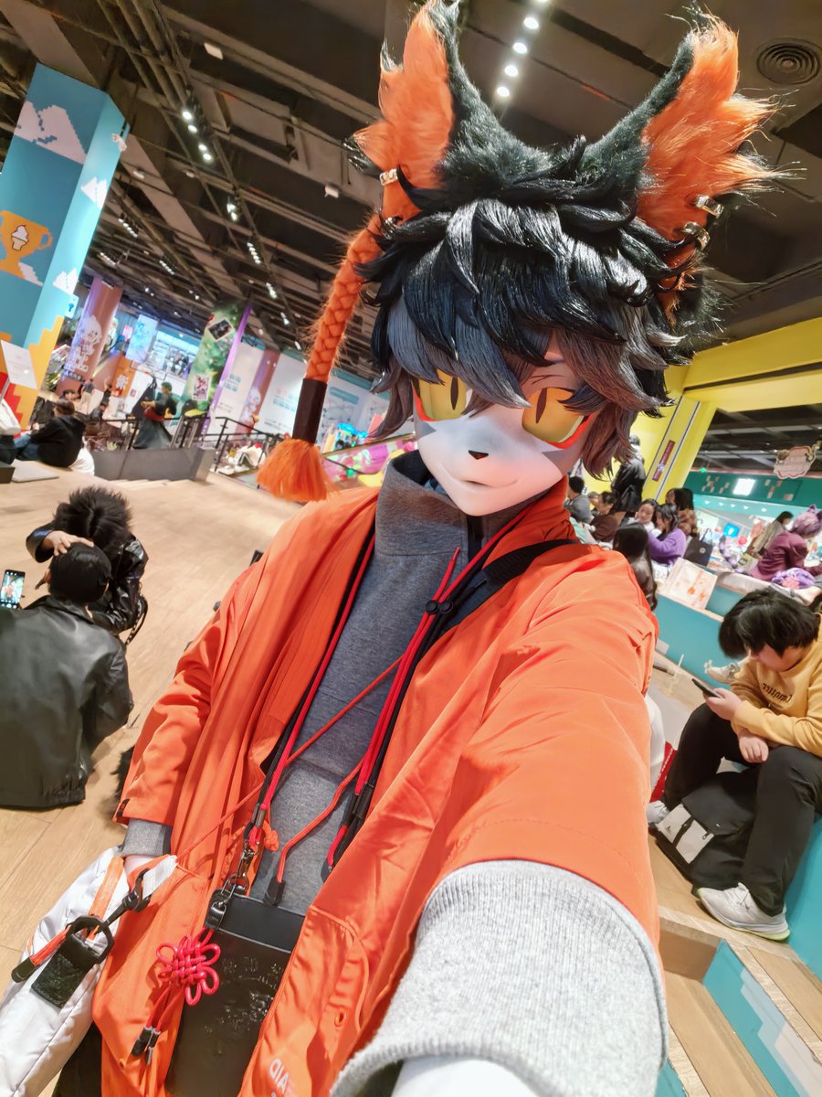 Nicolas_Wilde29's tweet photo. #明日方舟  #cosplay  #Aak
看来一拾山的穿搭风格很适合过年啊
Mounten ver. Aak https://t.co/KmGBJwgcjp