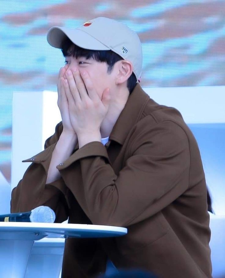 tory9296's tweet image. 쑥스러울때 습관 진짜 열받아ㅜㅜㅜㅜㅜㅜ