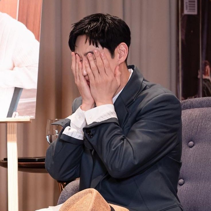 tory9296's tweet image. 쑥스러울때 습관 진짜 열받아ㅜㅜㅜㅜㅜㅜ