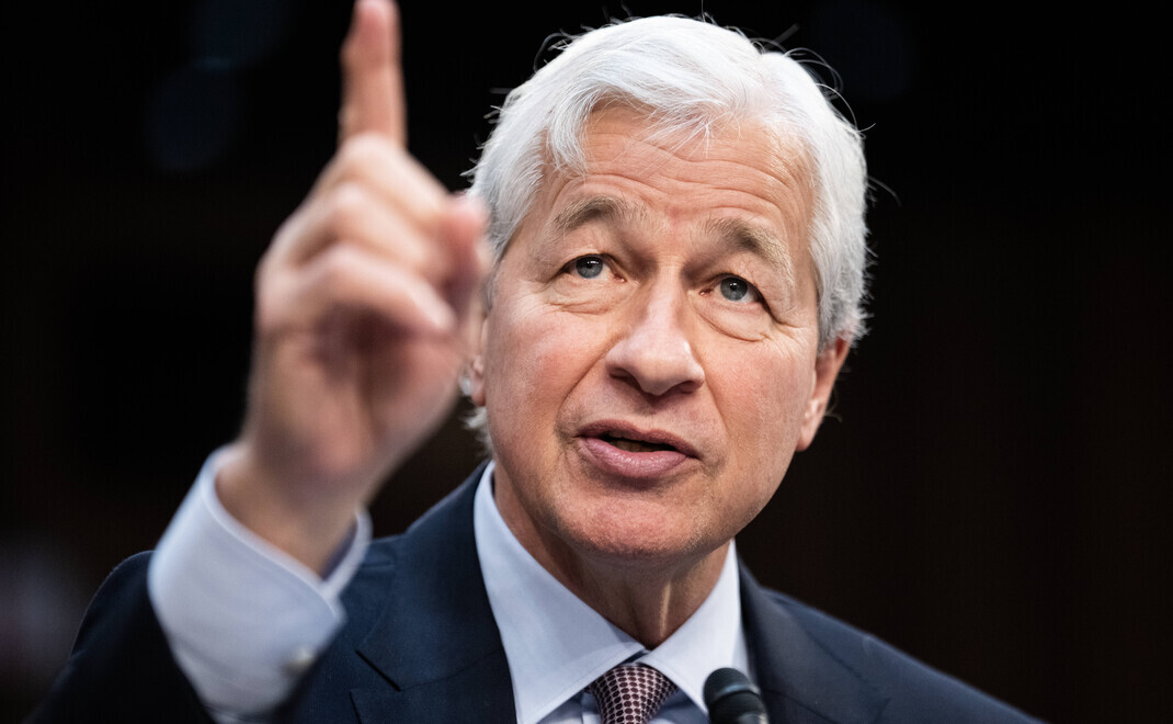 🇺🇸 JPMORGAN’S JAMIE DIMON TOLD COINBASE CEO BRIAN ARMSTRONG, “YOU ARE FULL OF SH*T,” AFTER ARMSTRONG ACCUSED BANKS OF BLOCKING CRYPTO-FRIENDLY LEGISLATION — WSJ