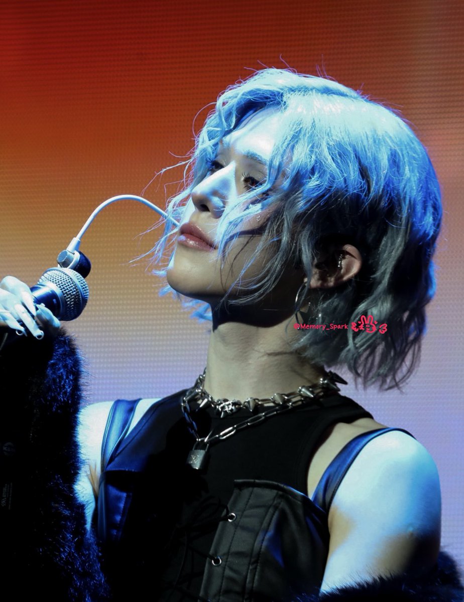 나의 빛💫

#엑스러브 #XLOV #WUMUTI #우무티