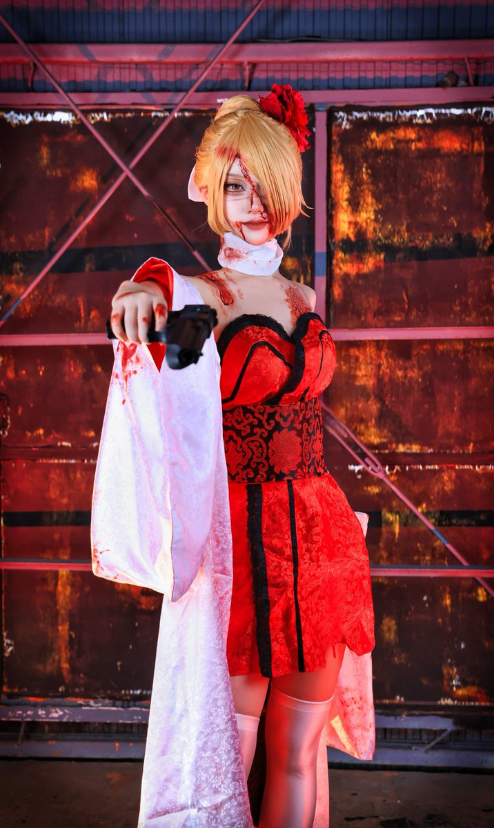 からくり卍ばーすと 

 " 捨テラレタ 殺戮人形 "

凛 : 鏡音リン
🩸