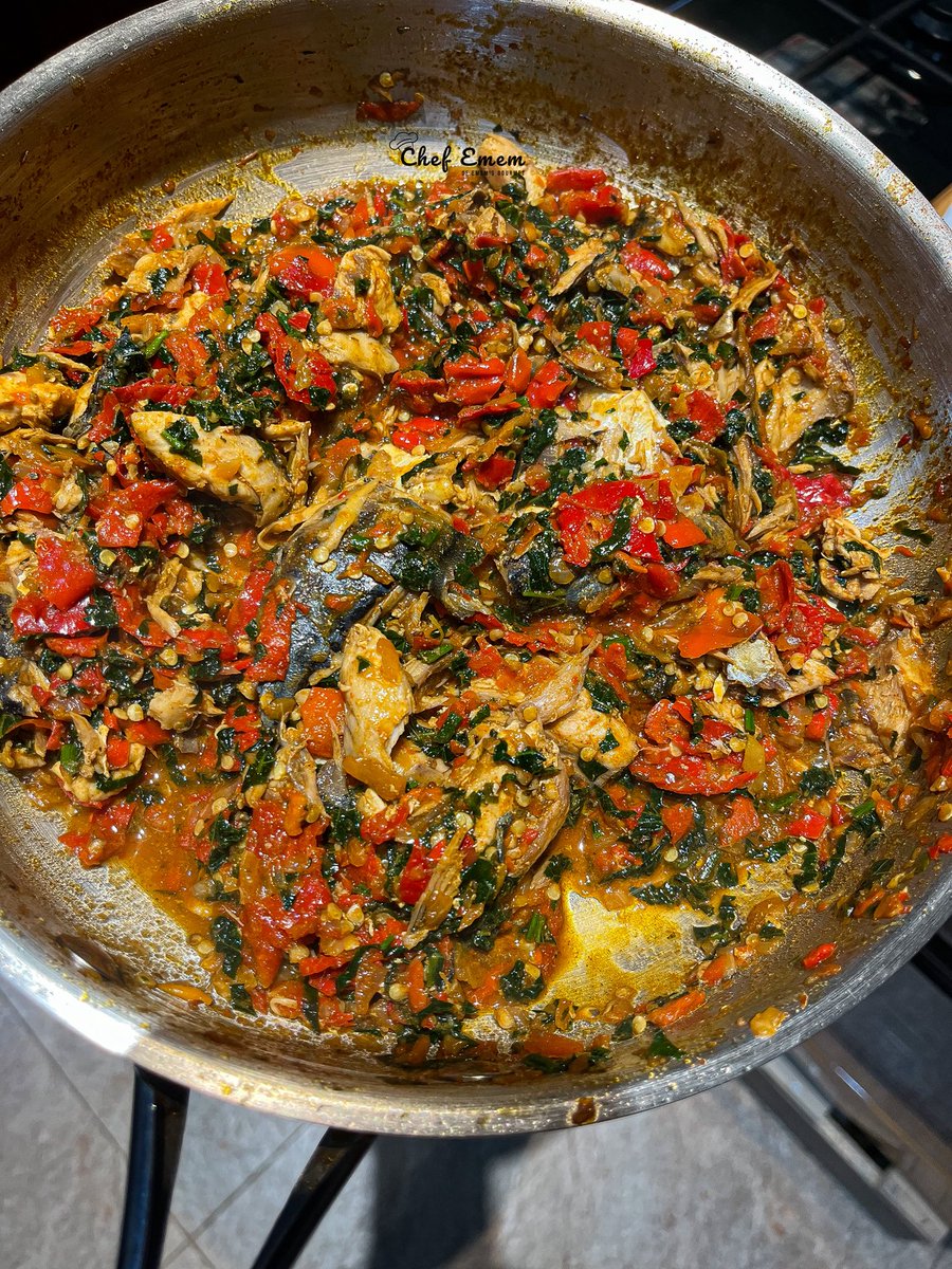 chef_emem's tweet photo. Yam or rice? https://t.co/8U142xLJWn