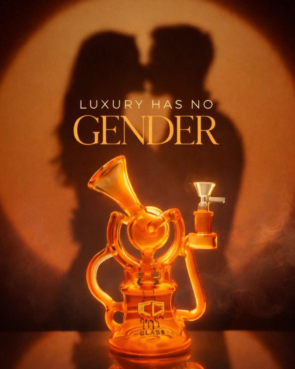 smit2254's tweet image. Luxury has no gender. 🔥
This Valentine’s, stock statement glass that turns heads and moves fast.

Wholesale available. DM us to order. getglass.us

#LuxuryHasNoGender #ValentinesSale #ICGlass #SmokeShopWholesale #HeadShopSupplies #GlassCollectors #WholesaleCannabis