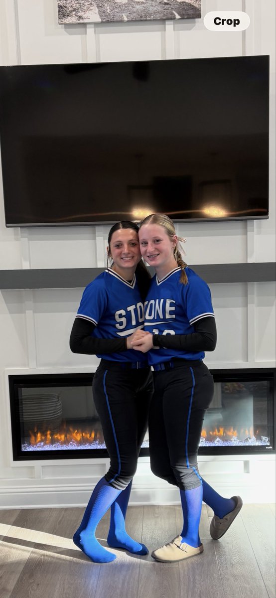 it feels so good to be back out here with my best girls!! even more thankful this year i get to play with my little sister!! let’s go LADYCATS!!💙🤍
<a href="/StoneSoftball/">Stone Softball</a>