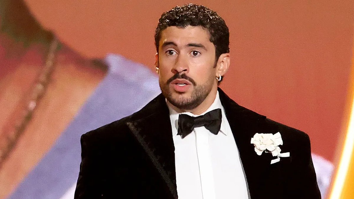 Bad Bunny gets Grammys? Guy can't sing, can't rap, can't dance, can't even choreograph a decent show - and he sure as hell ain't good looking!

How the hell does this dude rack up awards? Rigged music industry nonsense - push the "diverse" narrative, hand out trophies to anyone