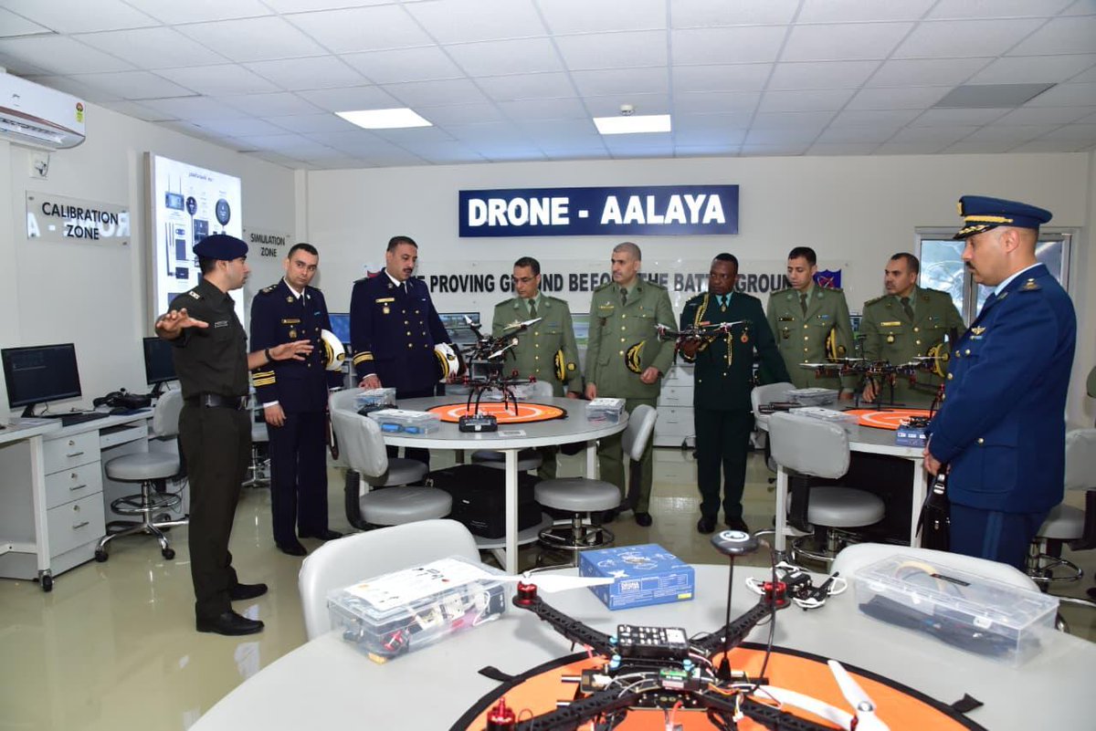 prodefencejammu's tweet photo. #DefenceCoperation
A 26-member delegation from the Algerian Armed Forces (War High College) undertook a professional military exchange visit to Mumbai, Pune and Hyderabad. The programme included visits to key defence institutions and interactions with defence industries, providing insights into India’s joint training ethos, leadership development and indigenous capabilities. The visit enhanced professional engagement and further strengthened the enduring defence partnership between India and Algeria.
#IndiaAlgeriaFriendship 🇮🇳🤝🇩🇿
@MEAIndia
@DefenceMinIndia
@SpokespersonMoD
@adgpi
@indiainalgeria
@mdnGovDz
@ANI