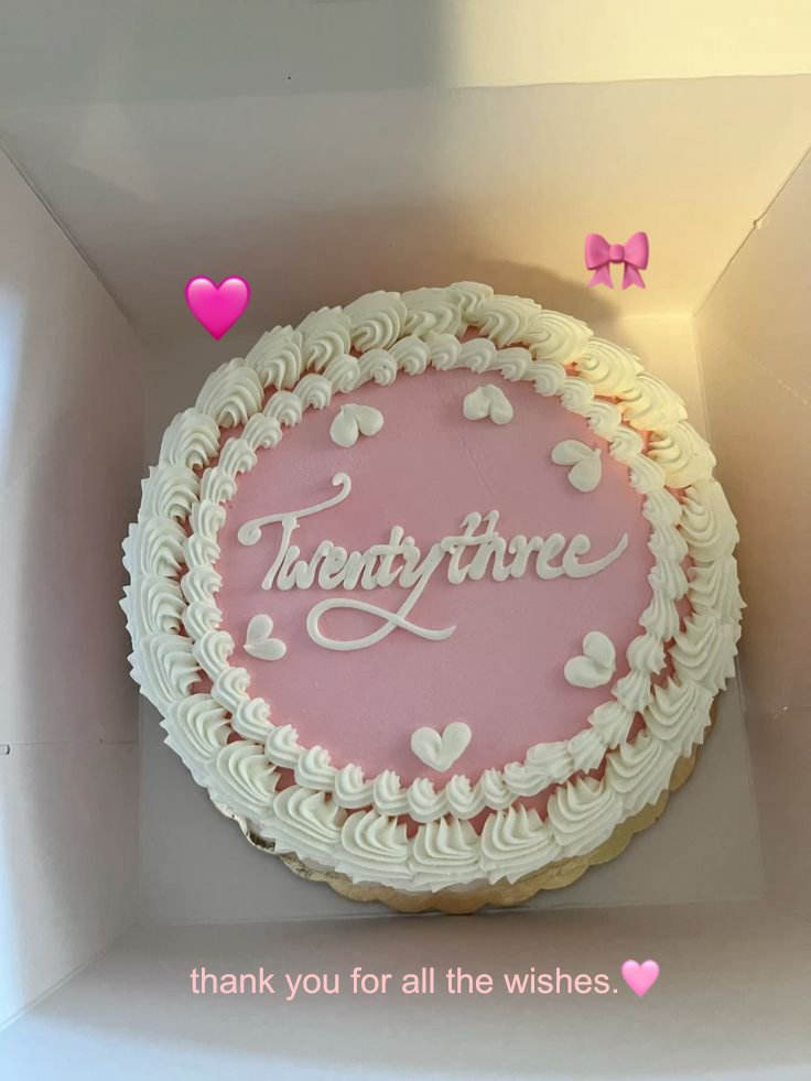 arianafoolish's tweet photo. happy birthday to me :) https://t.co/VuYLC8aU8n