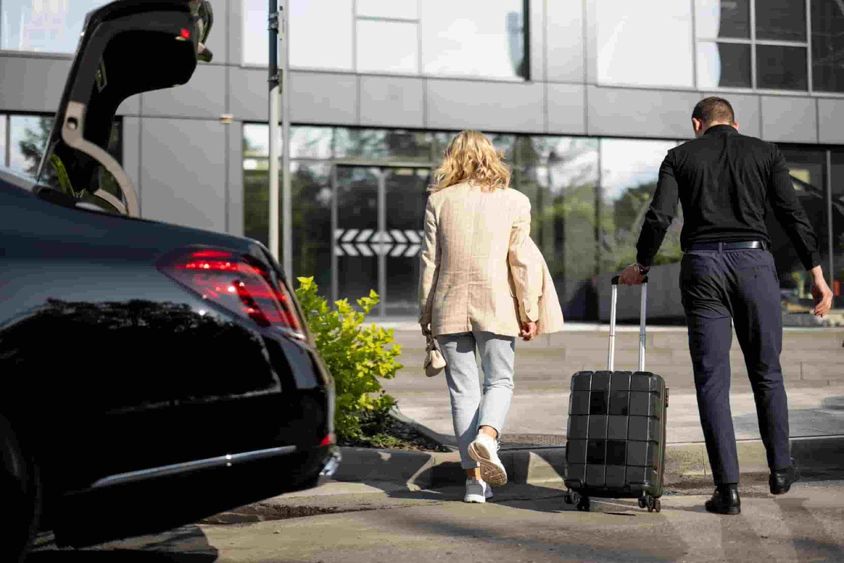 SurreyCars Guildford tweet media