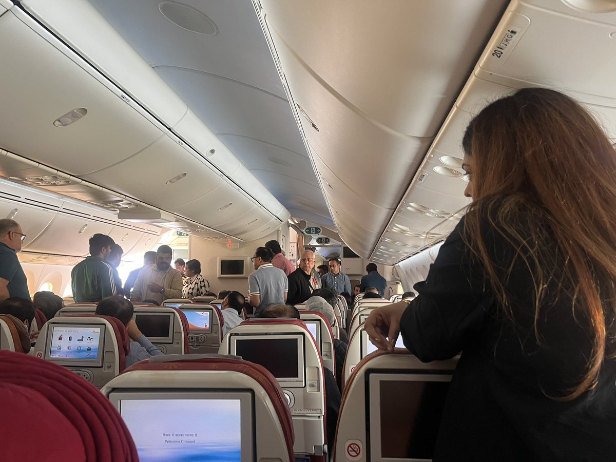 drpunitsethi's tweet photo. #Airindia #Flight 2425 Delhi to Mumbai on 09 Feb 26 today- diverted to #Ahmedabad. I am in flight. Don’t know reasons for diversion. We are now at Ahmedabad. Refuelling of flight going on. Hope to reach Mumbai by #evening. @airindia @AirIndiaX request provide water &amp; coffee #RT https://t.co/nGUe8zB2ov