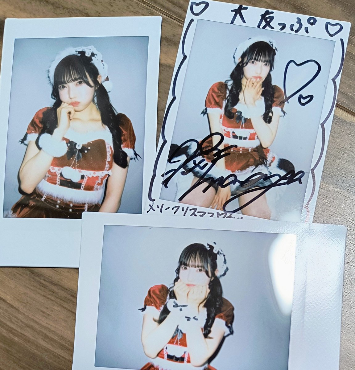 仁科茉彩ちゃんのクリスマスチェキが届きました。もはや無意識に