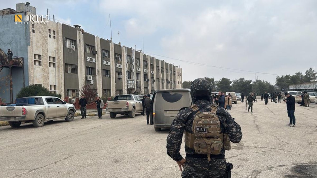 NPA_English's tweet photo. A Syrian government delegation arrives in the oil-rich city of #Rmelan, #NE_Syria, to inspect the oil fields and complete the agreements signed between the government and the #SDF.

#Qamishli – #North_Press https://t.co/INNy30HyEa