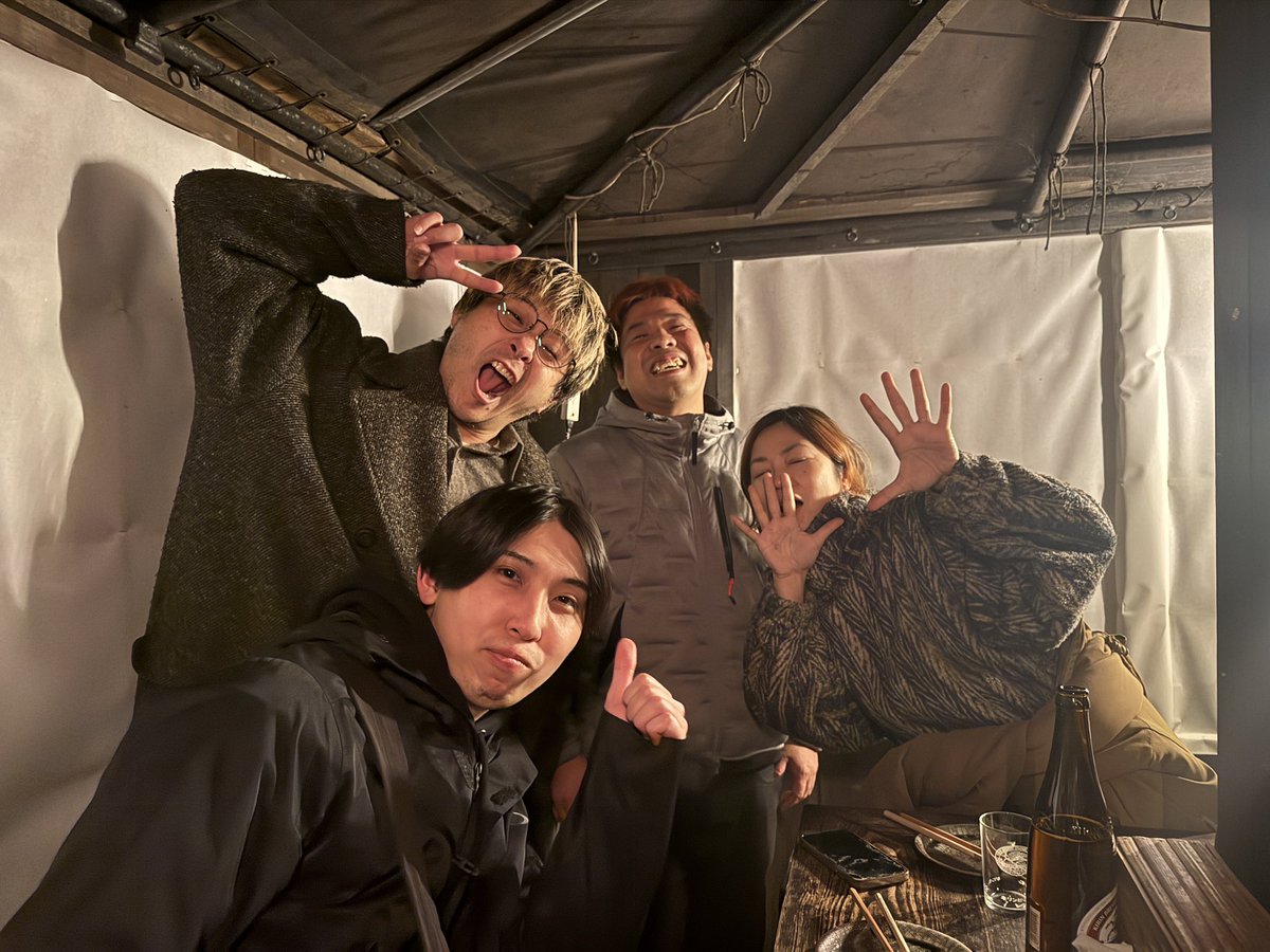 原田郁子ちゃんとおれと水俣の音楽家ジョーイチと、水俣のさり祭主催者赤髪の新田くん。来月ののさり祭、すごいことになるので全国からみんな集まってくれい！ライブは温泉宿なんでそのまま一泊プランもあります！告知またするね！僕も鬱じゃなきゃ歌いまくります！笑