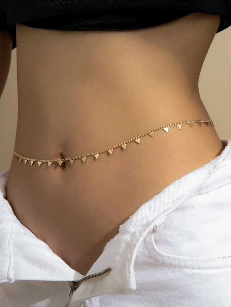 RayasticX's tweet image. most seductive thing a woman can ever wear