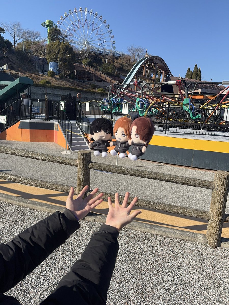 kyomo_nosuke's tweet photo. 愛知公演後すぐにいつもの愛方に加え弟引き連れて静岡観光！！
ずっと行きたかった蓬莱橋にも行けてほんとに楽しかった！天気に恵まれ富士山も🗻 https://t.co/lw52VZwFB0
