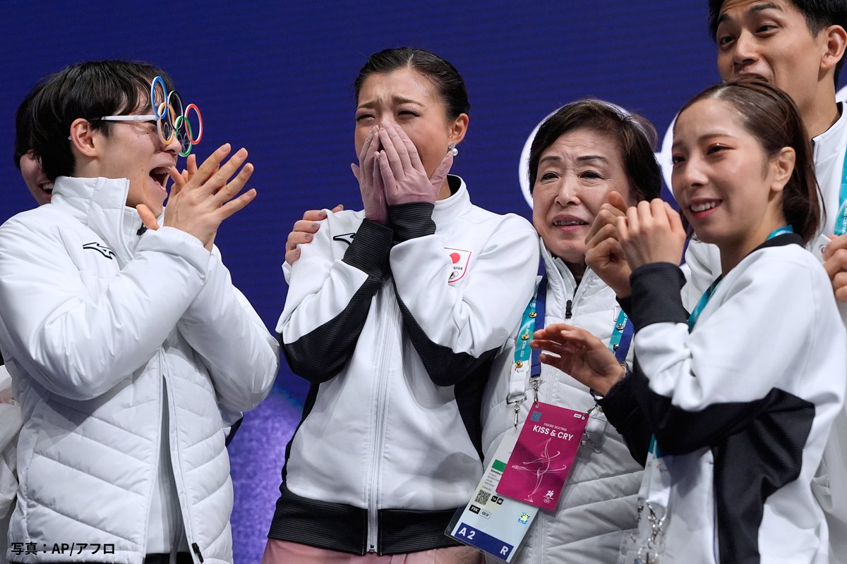 TeamJapan's tweet photo. #MilanoCortina2026
フィギュアスケート 団体

#TEAMJAPAN の一体感😳😭🙌

@skatingjapan
#ともに一歩踏み出す勇気を https://t.co/NNgGgNa5bu