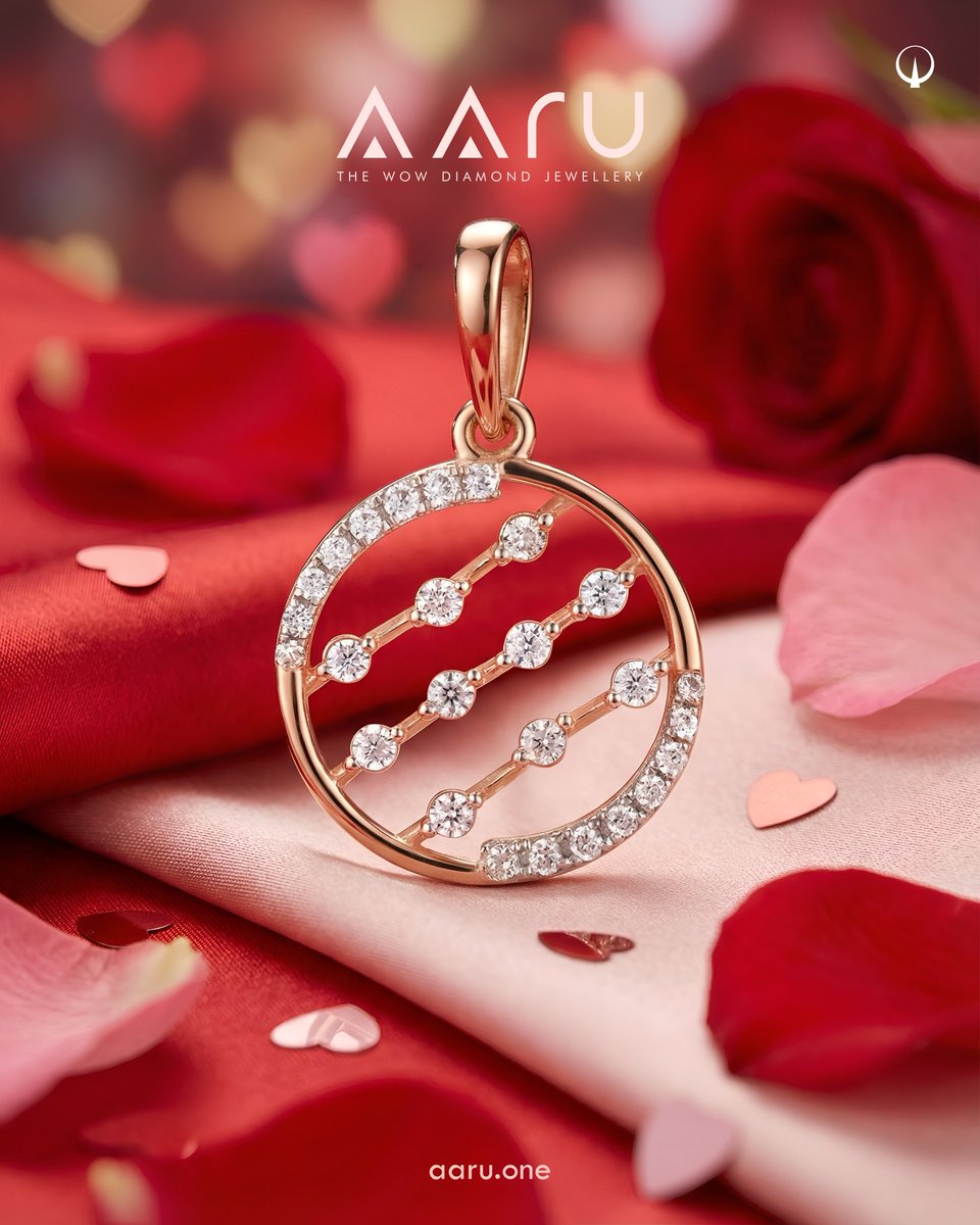 aarudiamond's tweet image. This Valentine’s, let your love shine brighter. A 9KT diamond pendant that speaks from the heart. Delicate, timeless, and full of meaning.

#aarudiamondjewellery #aarujewels #naturaldiamondjewellery #indianjewellery #valentinesday #valentinesgift #pendant #diamondpendant