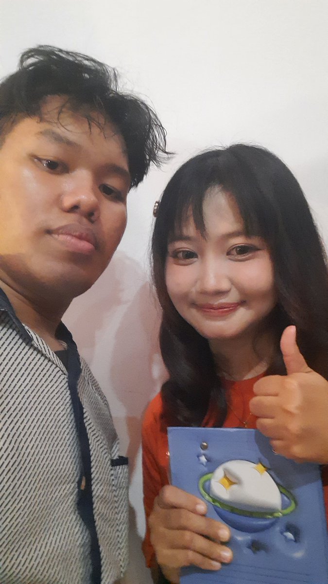 fikrijos399's tweet photo. otsu nabby @nabbyva @orianaidol https://t.co/onnsvOlkMF