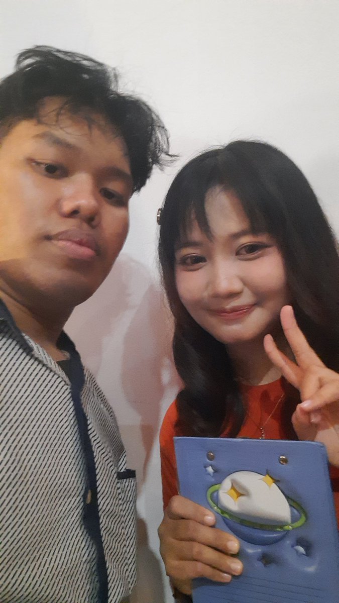 fikrijos399's tweet photo. otsu nabby @nabbyva @orianaidol https://t.co/onnsvOlkMF
