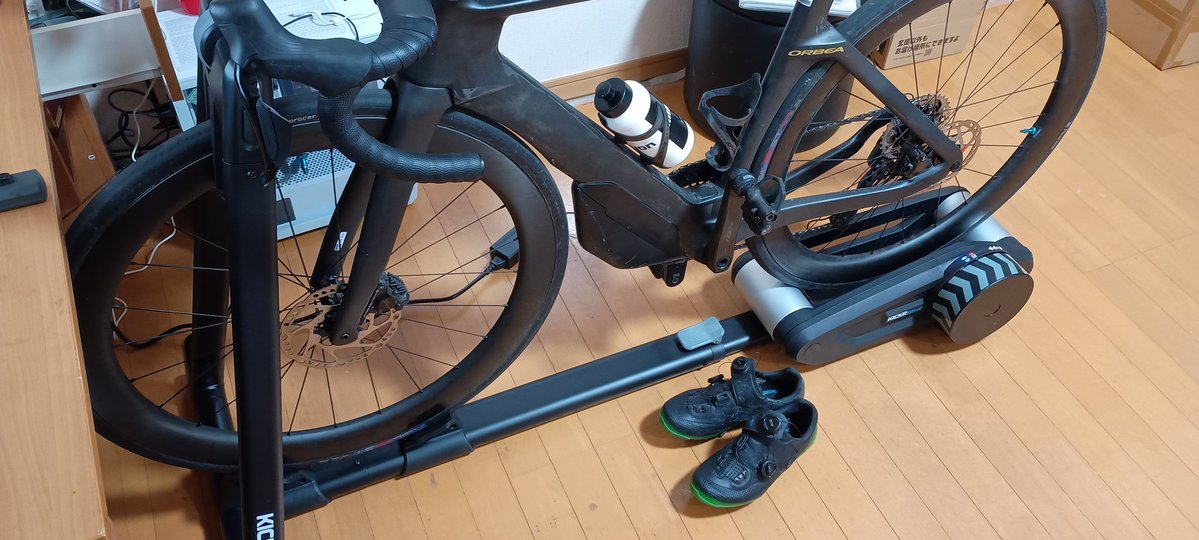 quartett423's tweet image. おマイニューギア！

これでトレーニングできないの言い訳はできなくなった・・