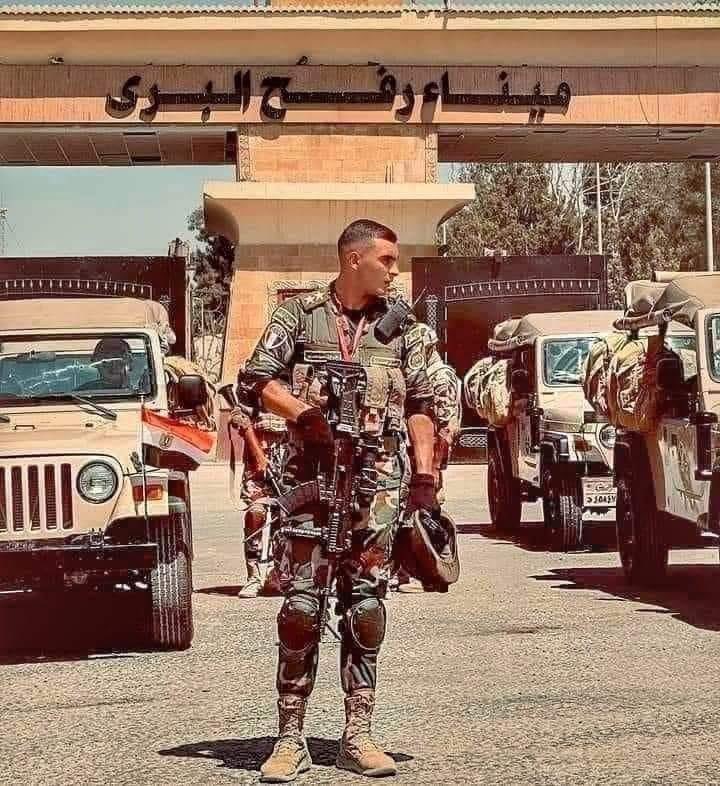 🌠تحويشة عمرنا…القوة والحكمة والصبر…اللي عدونا خطط للزج بيهم ف اليمن…ومن ثم ليبيا…ومن ثم أثيوبيا…ومن ثم السودان…وفشل…طريقة بيستخدمها عدونا…إنهاك الجيش وضعفه حتي يستطيع تنفيذ مخططه…بجانب الالة الاعلامية الناطقة بالعربية للتضليل والتشتت…

#الجيش_المصري_الحصن_والسند 🇪🇬👑