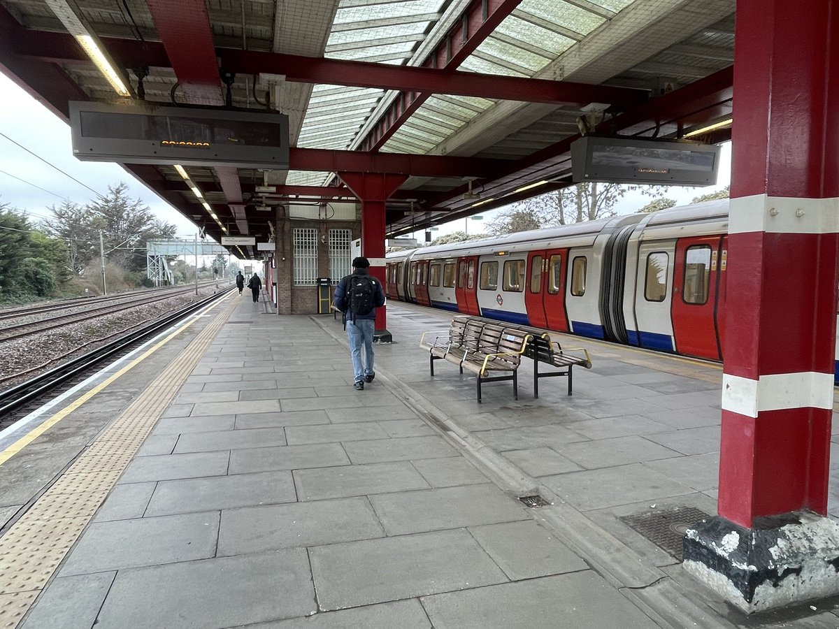 Andrew Ruff tweet media