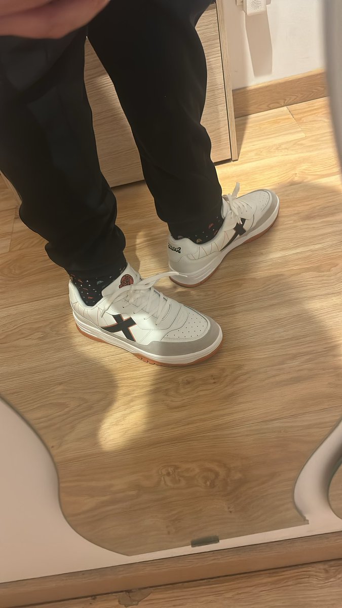 Obi-Fran Kenobi🦌 tweet media