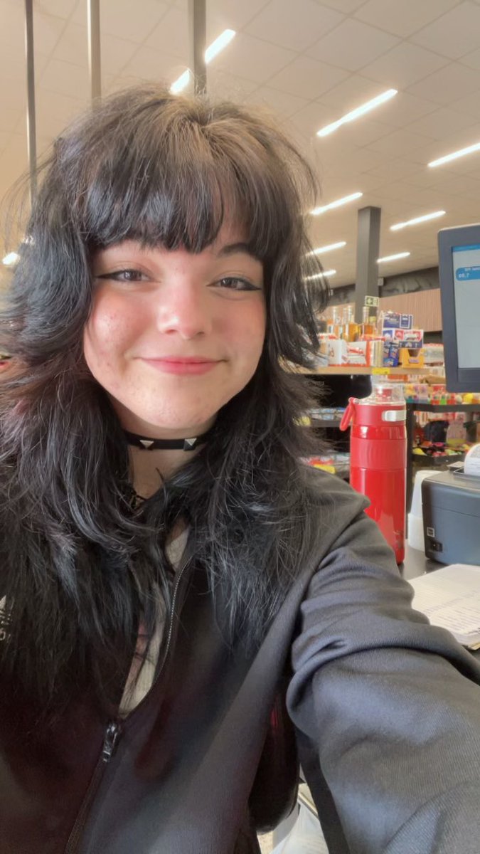 molodoya . ˚₊‧ tweet media