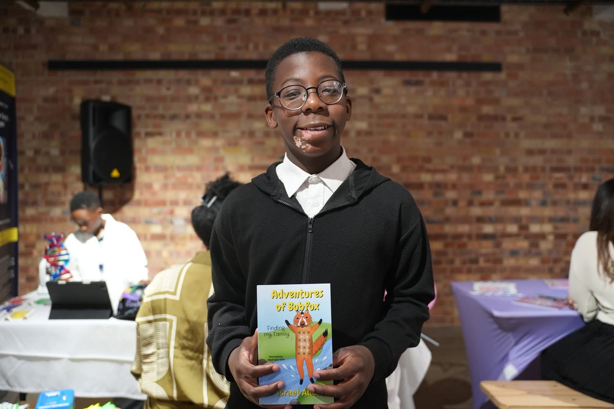 Ultra_Education's tweet photo. 🚀 We don’t just run programmes. We change young people's lives ✨
We equips young people from local communities with confidence, skills, and an entrepreneurial mindset 💡
If you believe opportunity shouldn’t depend on postcode 📍 support our work 👇
🔗 https://t.co/rcmTUZRgal� https://t.co/23hCx29tDl