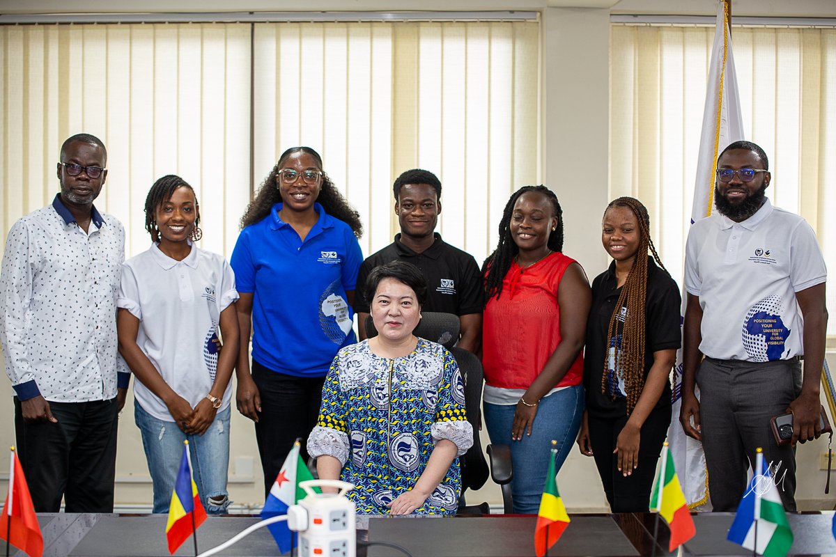 AAU Honours Professor Peng Yi 🇨🇳🤝🌍

The Association of African Universities (AAU) held a farewell gathering in honour of Professor Peng Yi on Friday, February 6, marking the successful completion of her one-year secondment from the China Association of Higher Education (CAHE)