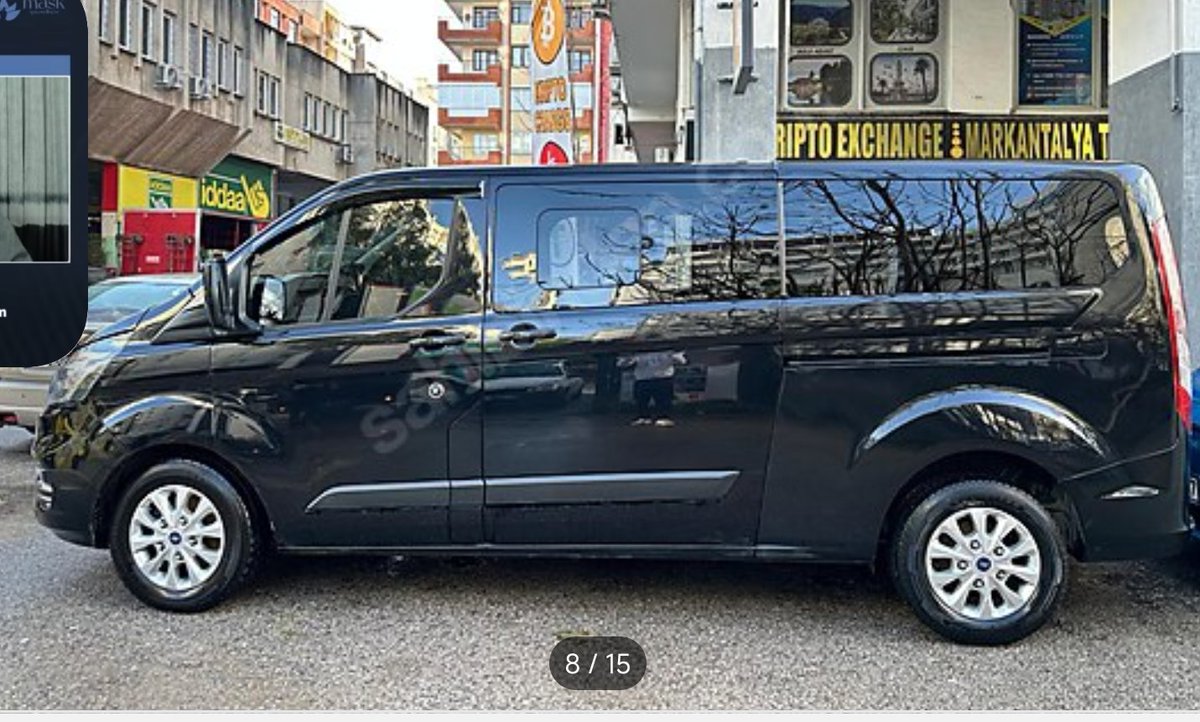 Fotoğrafta yer alan Fiat dışındaki araçlar ruhsatta otomobil olarak geçiyor. Fiat camlı van arkadaki 3 koltukta emniyet kemeri var. Bagaj hacmi fotoğraftaki araçlara nispeten daha ufak donanım olarak bir çok sedan araçta olmayan özellikler var ama ruhsatta kamyonet olarak