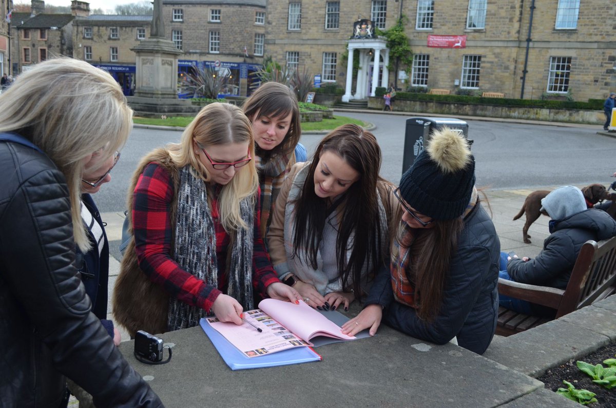 Henhunts's tweet photo. Treasure hunts > hen games 😏

HenHunt turns your city into a fun, self-guided hen party adventure 🗺️🍾
👉 https://t.co/0iplfHiZnj

#HenPartyIdeas #HenDoUK https://t.co/8Y3OjGSrfY