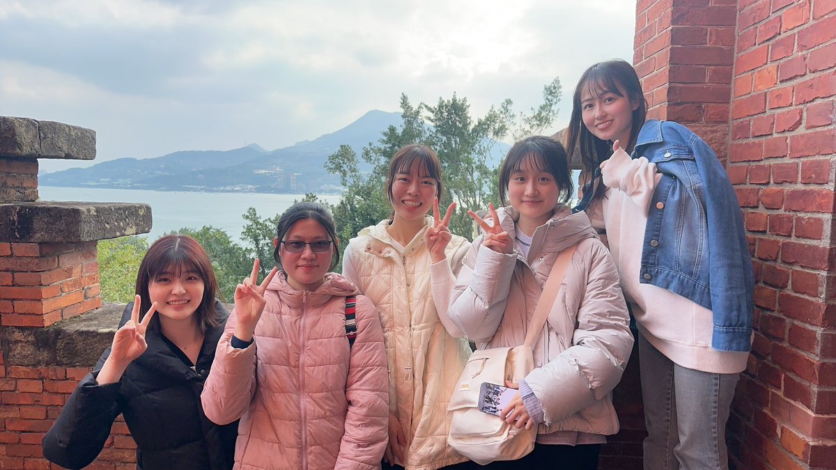 #台湾交流戦 楽しい勉強になるおいしい
と、最高でしたー！！！

強い先生方と対局できてのびしろ発見しました🤣

<a href="/liyu1022/">張豊猷</a> 先生と<a href="/mhlpanda_limino/">林敏浩 (海峰棋院院長)</a> 様はじめ、皆様に大変お世話になりました✨

#Liリーグ 組み合わせでてましたー！！
フィッシャールールｶﾞﾝﾊﾞﾙｿﾞ٩( 'ω' )و

(上野・姉)