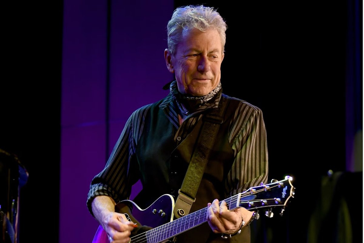 NYcheesy's tweet photo. Remembering #JoeEly 🎙️🎸 who would’ve been 79 today.
‘If Music Could Talk’
#TheClash
‘Well there ain't no better blend
Than Joe Ely and his Texas Men’
https://t.co/xvt0lFJGmp via @YouTube https://t.co/cUb3oR9rBc