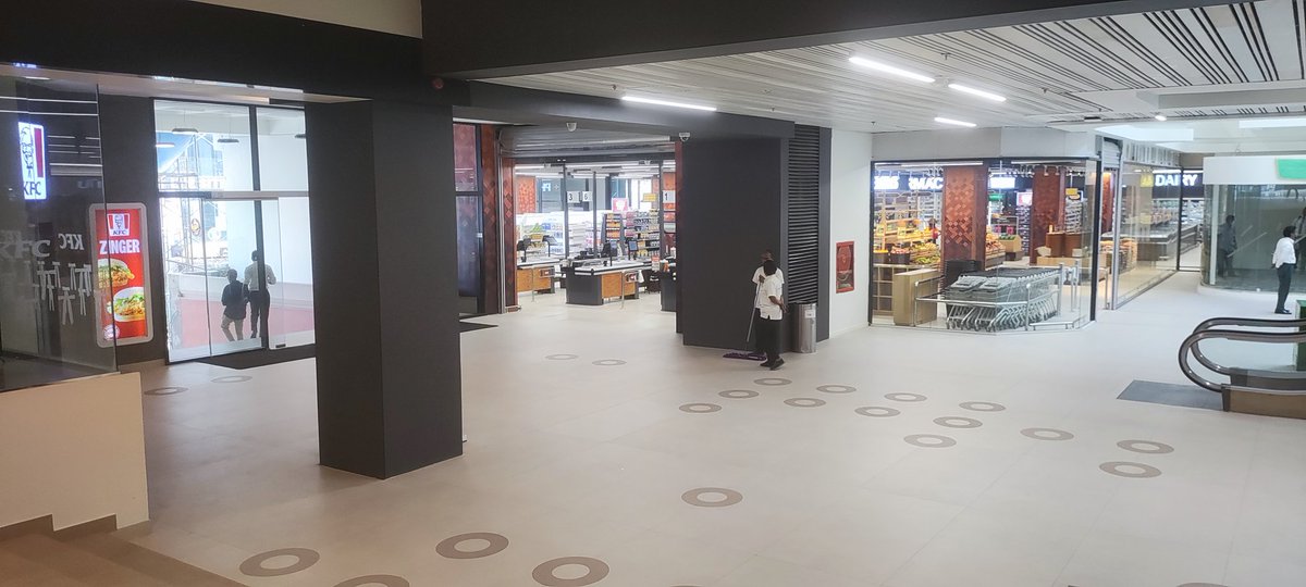 WrongLK's tweet photo. The facelift on Majestic City is quite impressive.
It's going to be 🔥
So much light airy feeling, affordable stores with merchandise working people can afford, a food court that offers extreme value for money, and a cinema with parking that doesn't break the bank.
Majestic https://t.co/Ft18vFAtCS