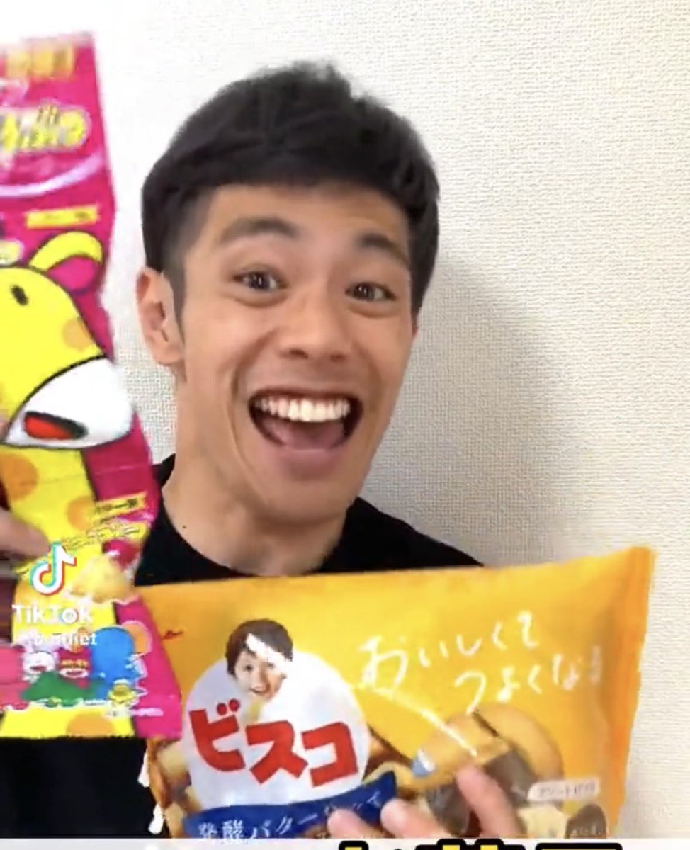 ろるか tweet media