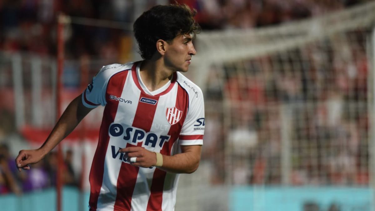 Lo lejos que llego la moda de los therians que en unión hay 3 que son perros