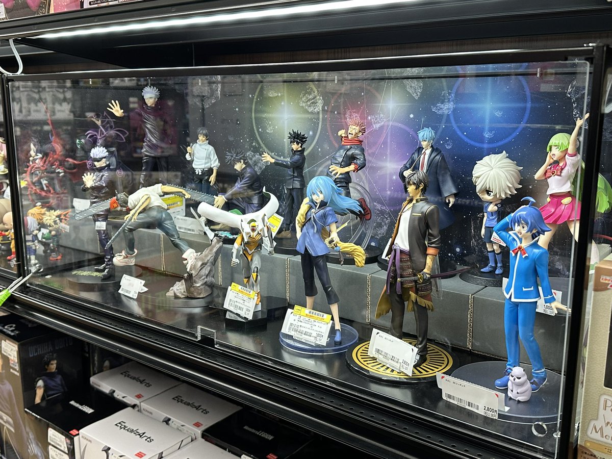 フィギュア入荷情報◇ ショーケース内フィギュア 多数入荷致しました