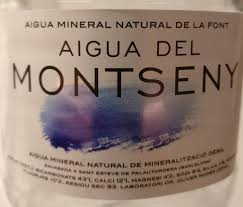 21 ajuntaments, la <a href="/DiputacioGirona/">Diputació de Girona</a> i el Consell Comarcal del Vallès Oriental han aprovat una moció històrica que reclama modificar la Llei de Mines de 1973 que permet que l’aigua dels aqüífers profunds sigui tractada com un mineral, i explotada fins a l'exhauriment total!