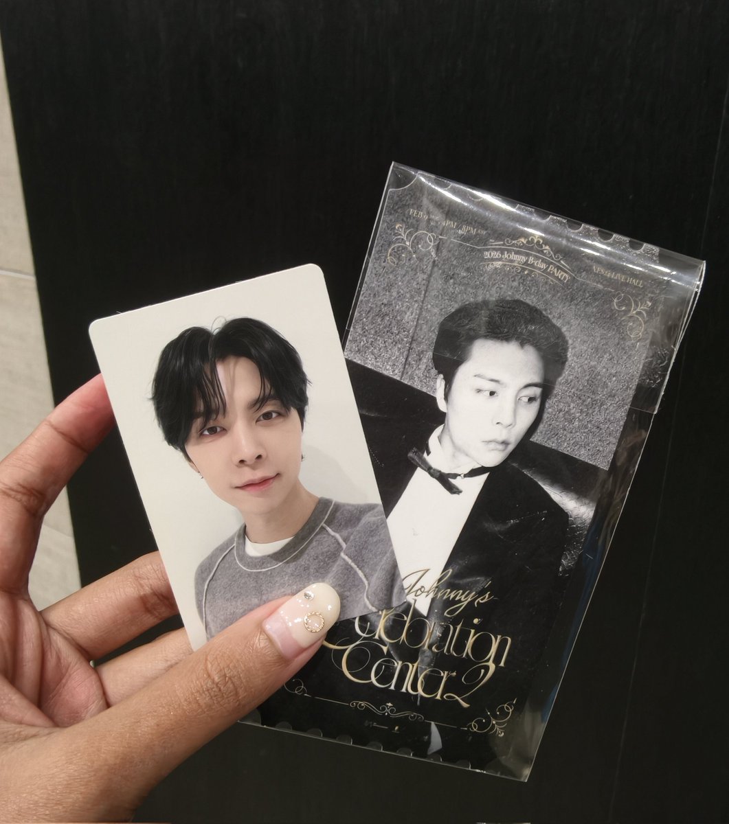 2026 Johnny Birthday Party Photocard

#JOHNNYS_CELEBRATION_CENTER_2
#ThirtyOneAndOnlyJohnnySuh
#생일은_기회다_쟈니생축

1st Session                                2nd Session