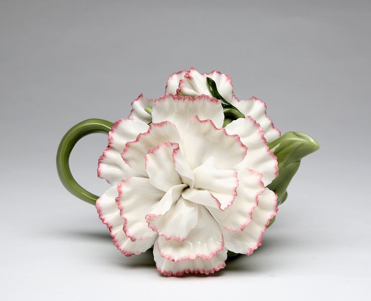 fairiehaze's tweet photo. I'm not thinking about boys, im thinking about flower teapots https://t.co/57uxYzs8GM