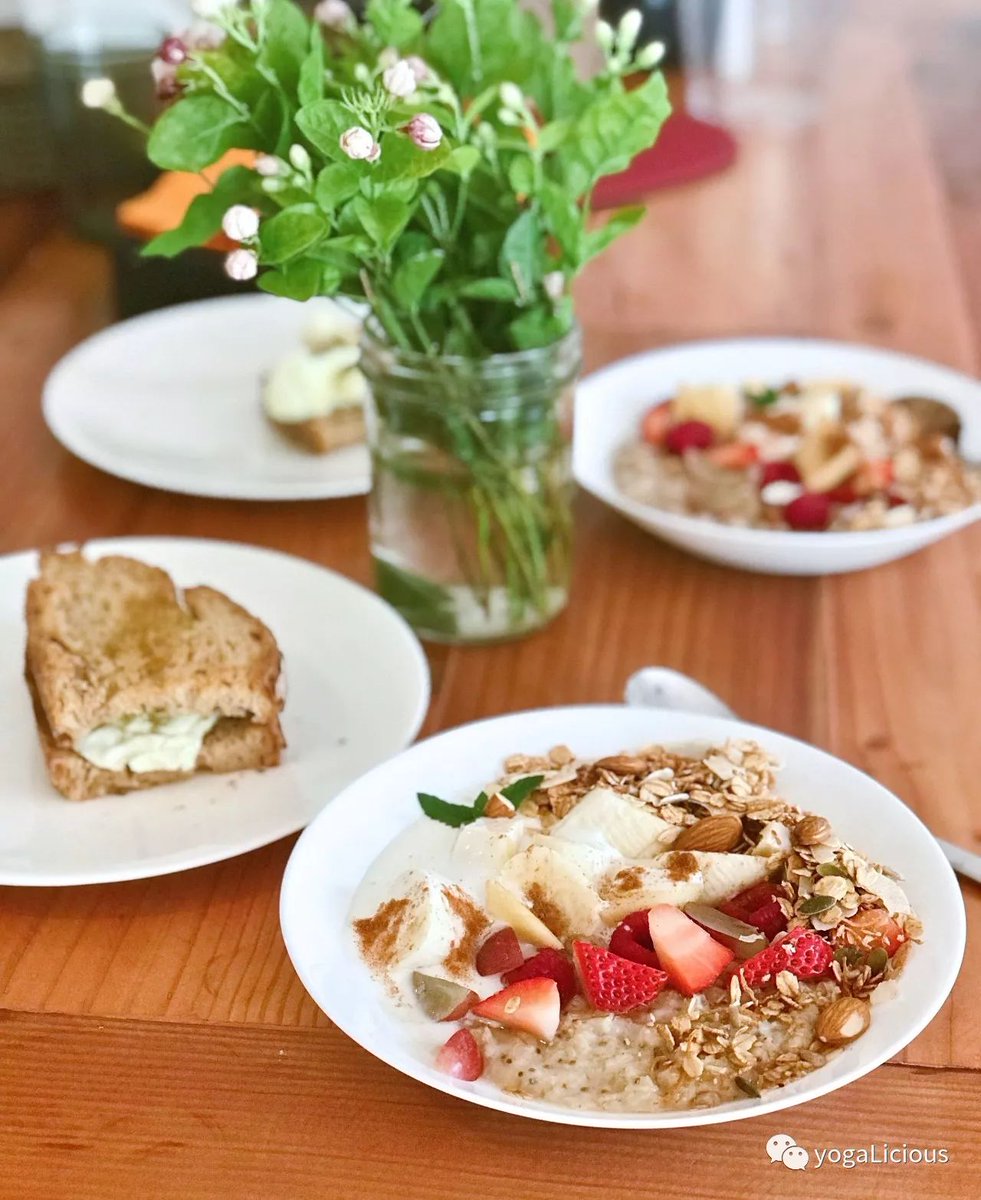 HeraldJake07's tweet photo. "Sunlit yogurt bowl with fresh berries + a sprinkle of granola  First bite joy, no filters needed." https://t.co/lOK6YHh9vF