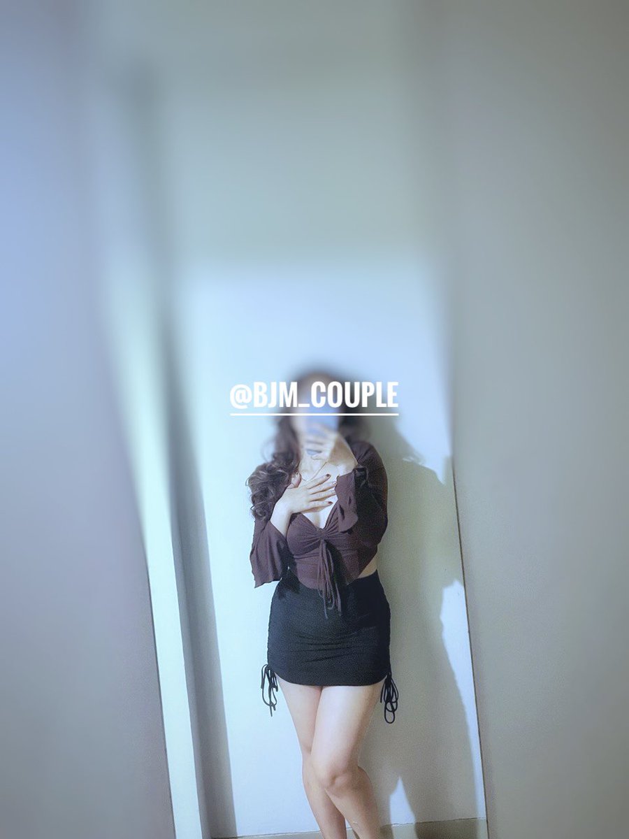 Bjm_Couple's tweet photo. Halo..
Kami pasangan yg baru mau mencoba hal yg baru, variasi dlm hubungan yaitu 3s atau swing. 
Tapi kami sangat selektif dalam memilih calon partner karna tidak mudah untuk memulai sesuatu yg blm pernah kami lakukan apalagi dengan orang yg baru.
Domisili kami di Banjarmasin. https://t.co/vjzd895ZWB