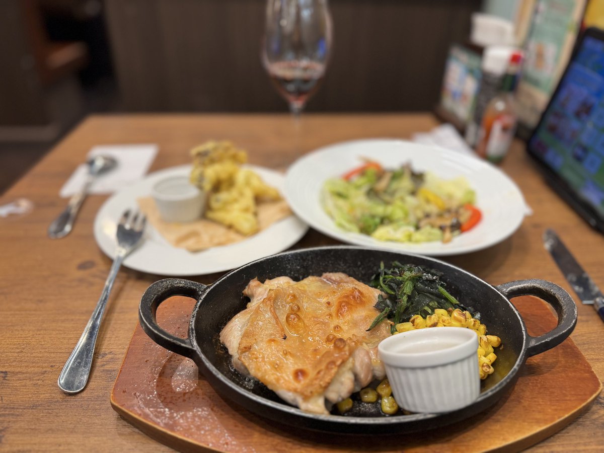 LUI BRAND tweet media